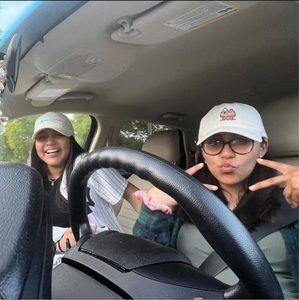 Meet your Posher, Dulce